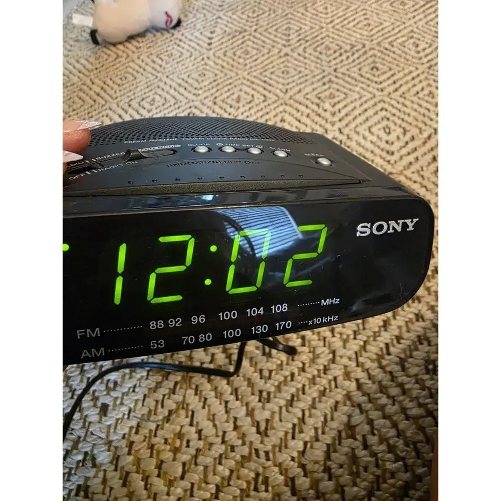 Sony Dream Machine ICF-C218‎ AM FM Digital Alarm Clock Radio Black C1